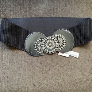 Charming Charlie Womens belt